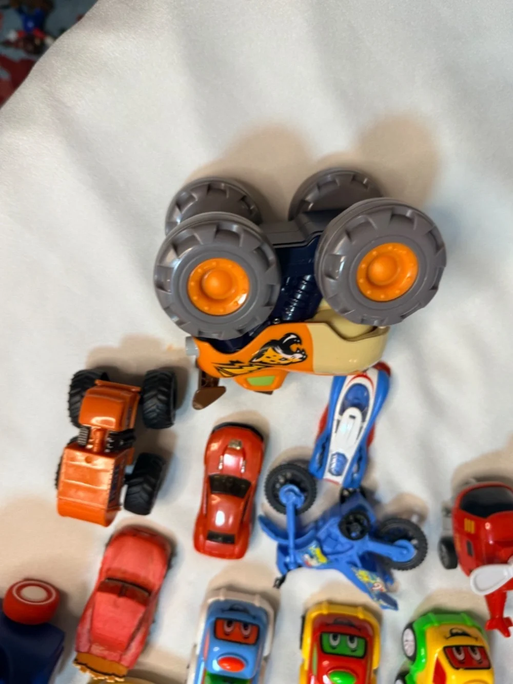 Mixed Toy Vehicle Lot 17 Cars Trucks Motorcycle Helicopter Kids Toys Used